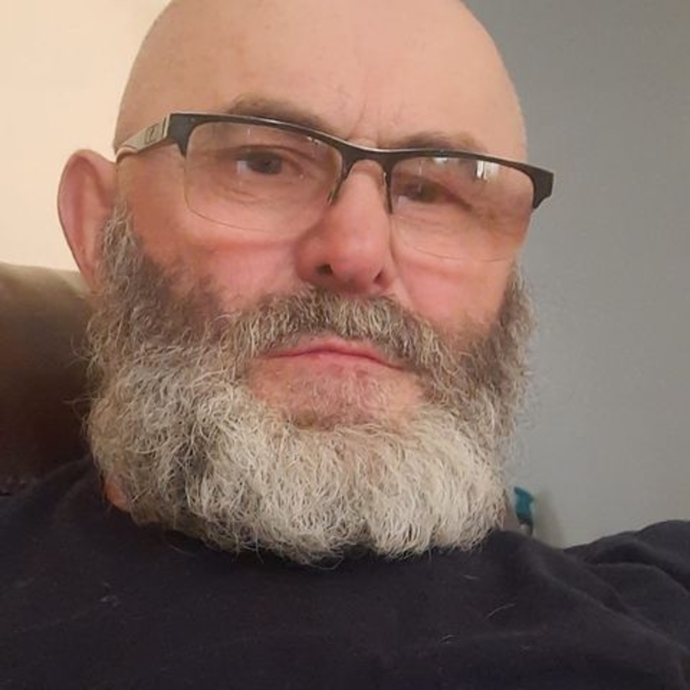 Meet your Posher, Viorel